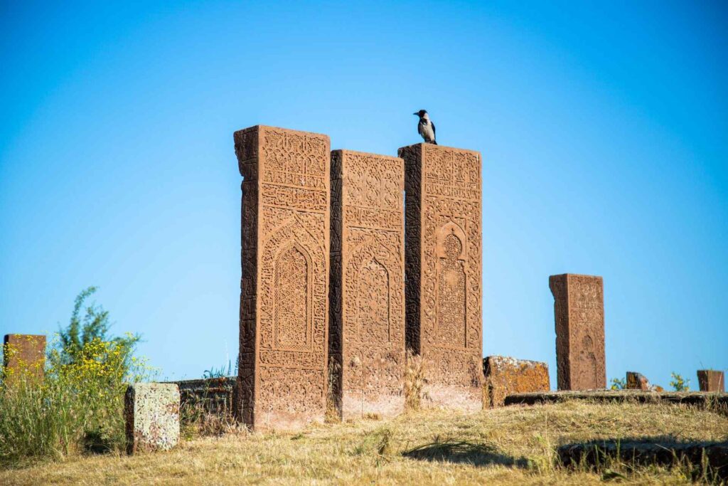 ahlat selcuklu mezarligi