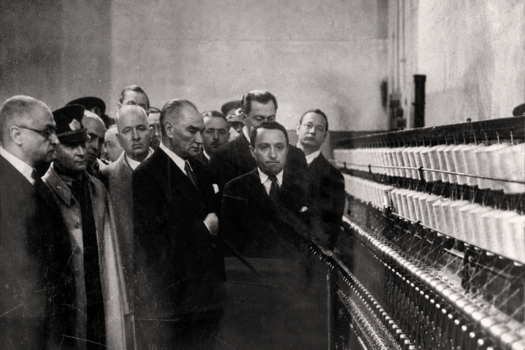 ataturk doneminde acilan fabrikalar